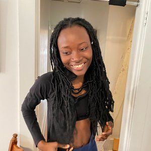 lululemon full-zip black jacket